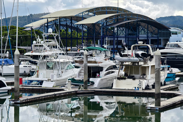 Installing lightning rods for marinas