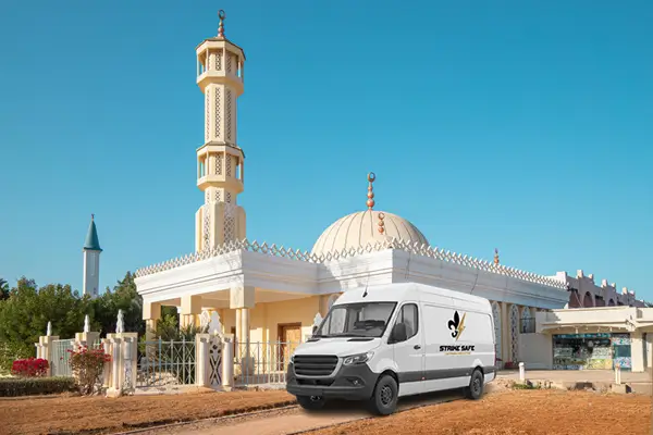 Installing lightning rods for Mosques